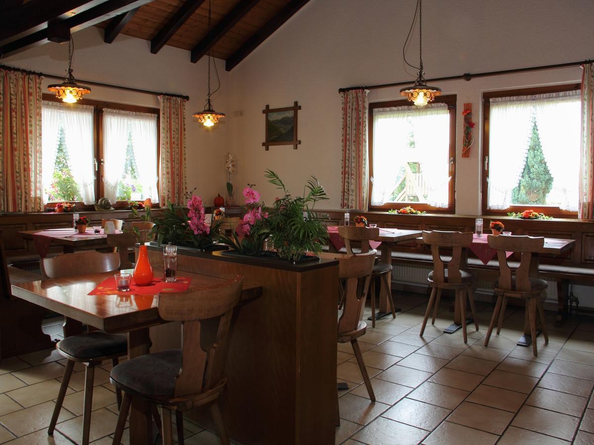 Gasthof Roessle Vogtsburg im Kaiserstuhl Zewnętrze zdjęcie
